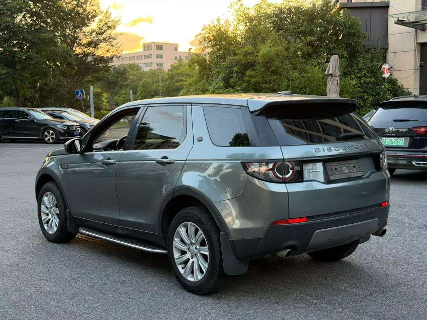 Land Rover Discovery Sport 2016 2.0T SE 8