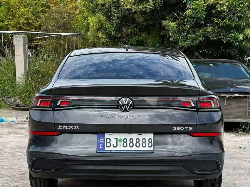 Volkswagen Lamando 7