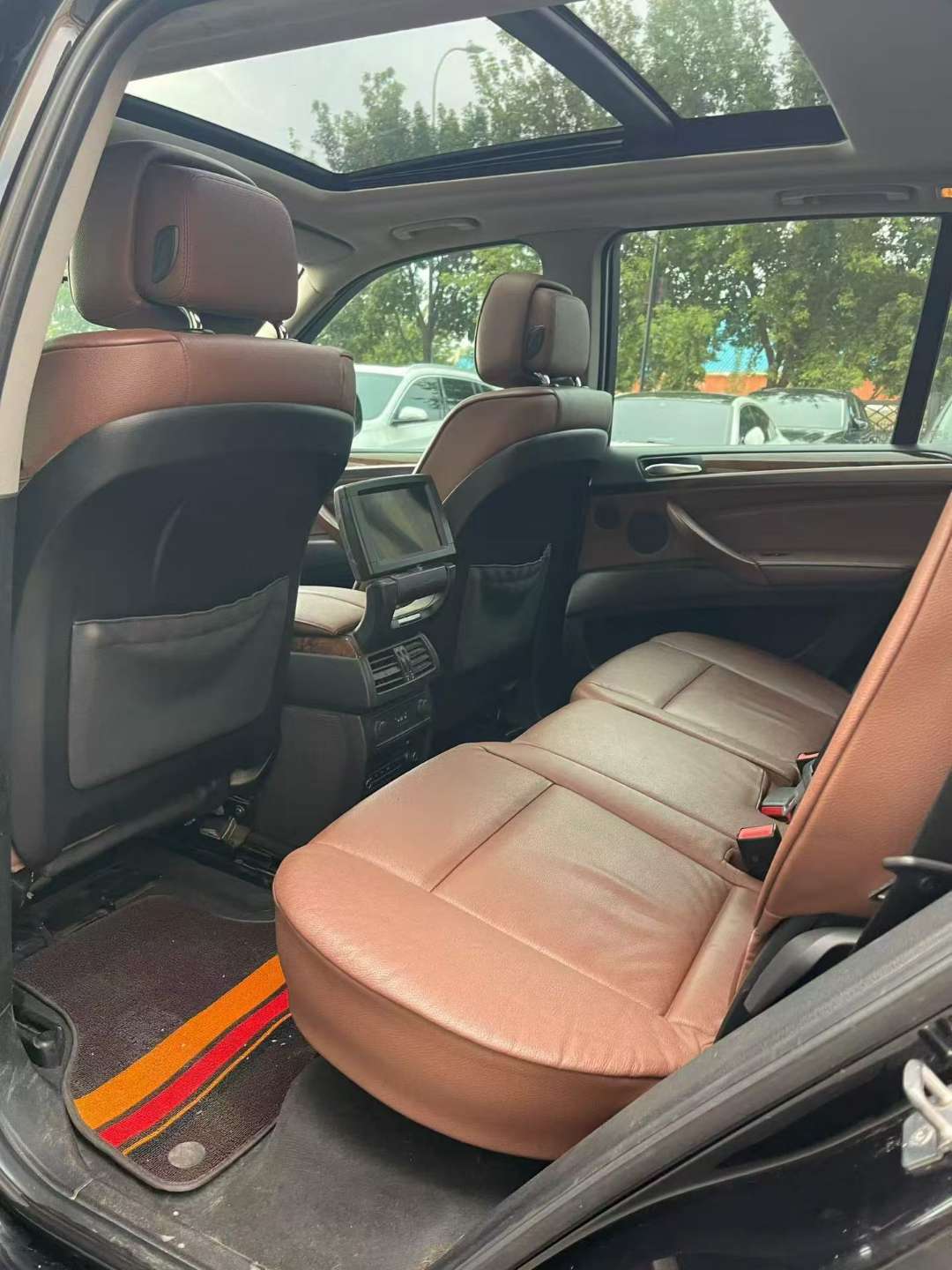 BMW X5 2011 3.0T Automatic Panoramic Sunroof China Standard High Trim 9