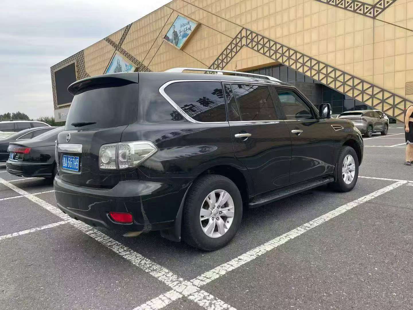 Nissan Patrol 2013 5.6L Automatic 4WD 4