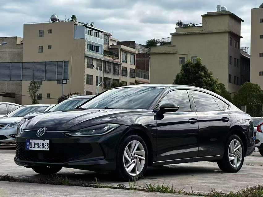 Volkswagen Lamando 2