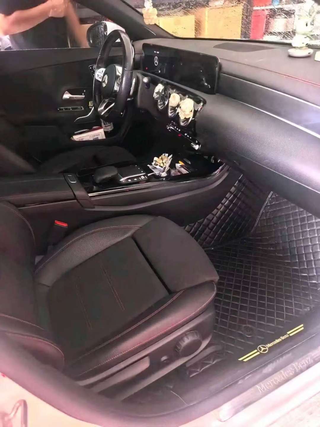 Mercedes-Benz CLA CLA200 1.3T 4