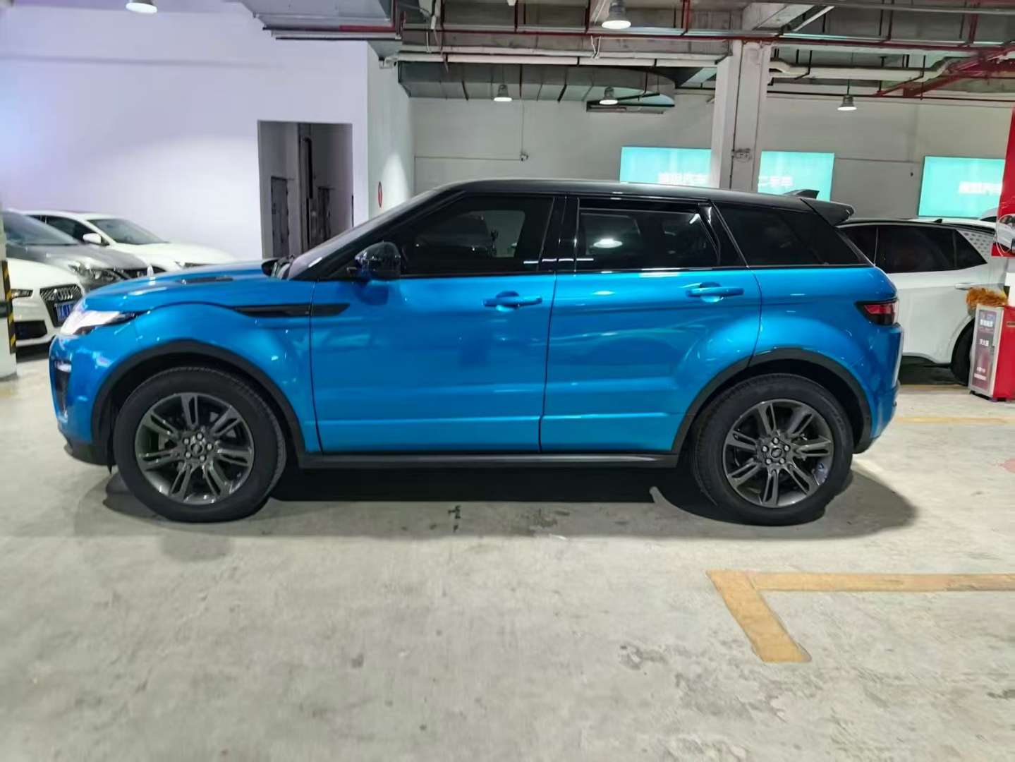 Land Rover Range Rover Evoque 240PS Melrose Blue Limited Edition 2.0T 8