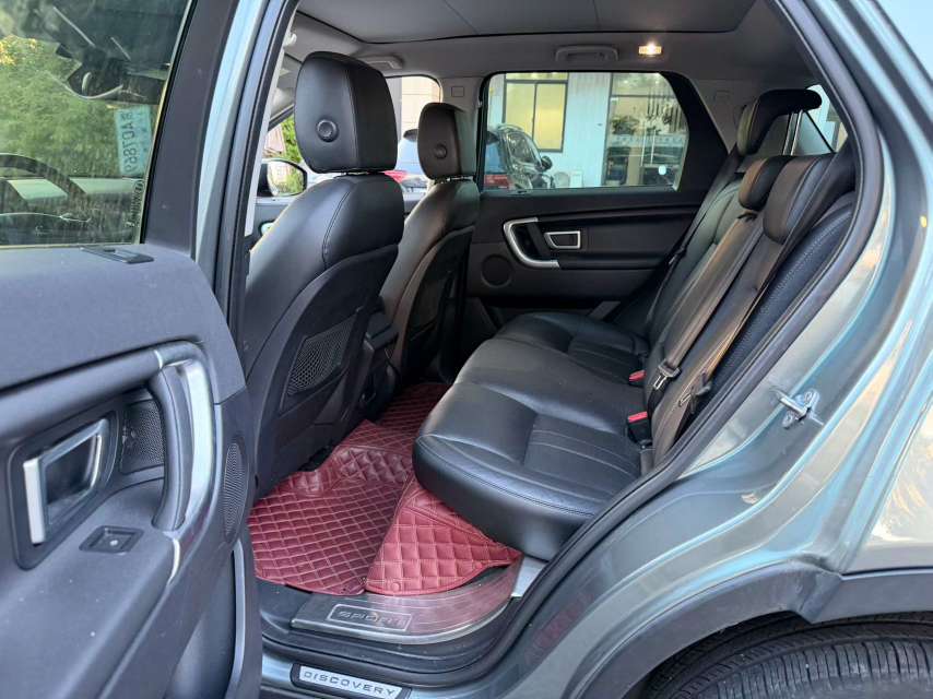 Land Rover Discovery Sport 2016 2.0T SE 7