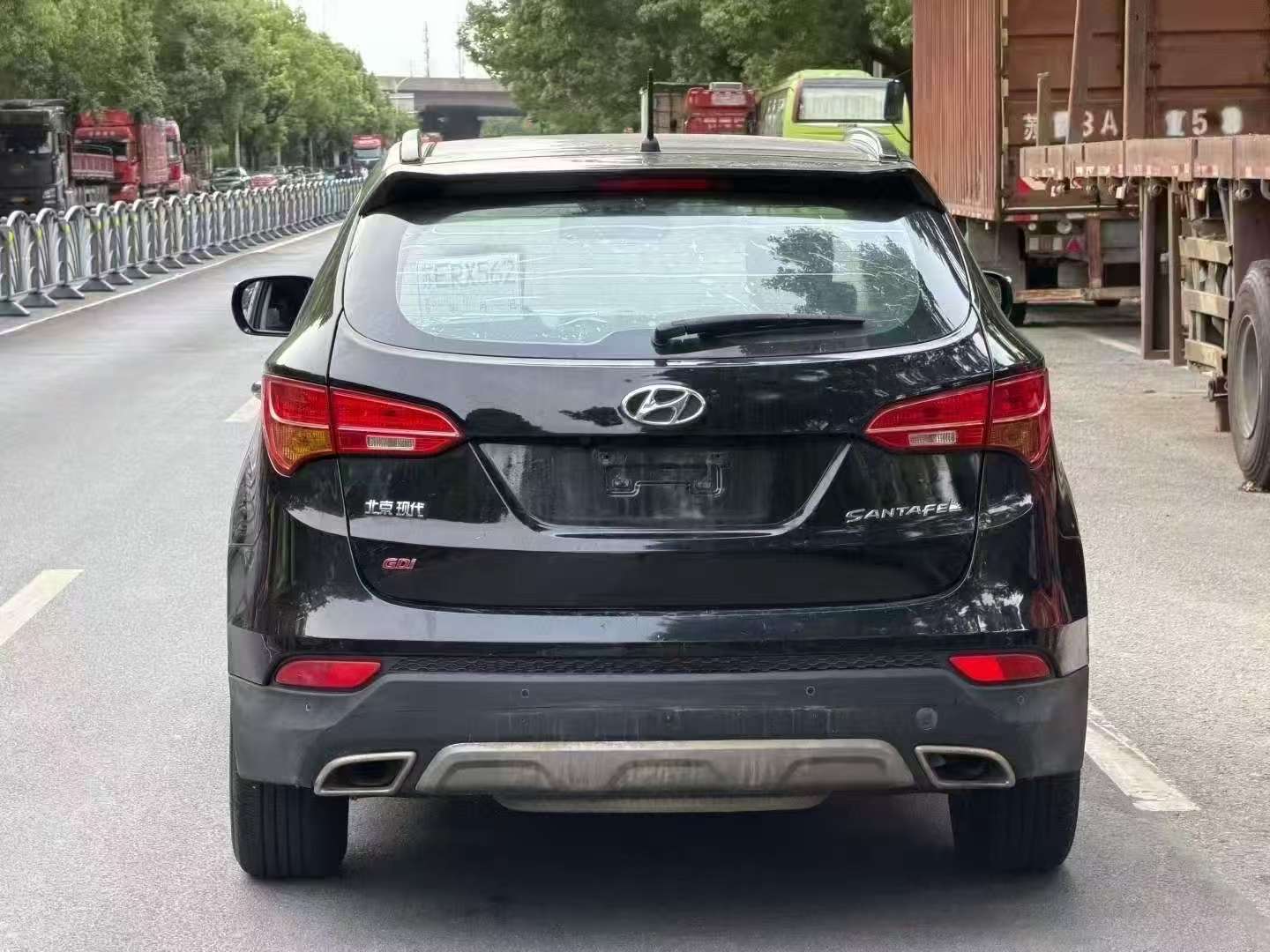 Hyundai Santa Fe 2013 2.4L Automatic Sunroof AWD 4