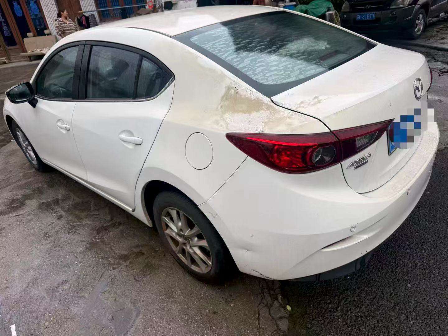 Mazda Mazda3 2016 1.5L Automatic 3