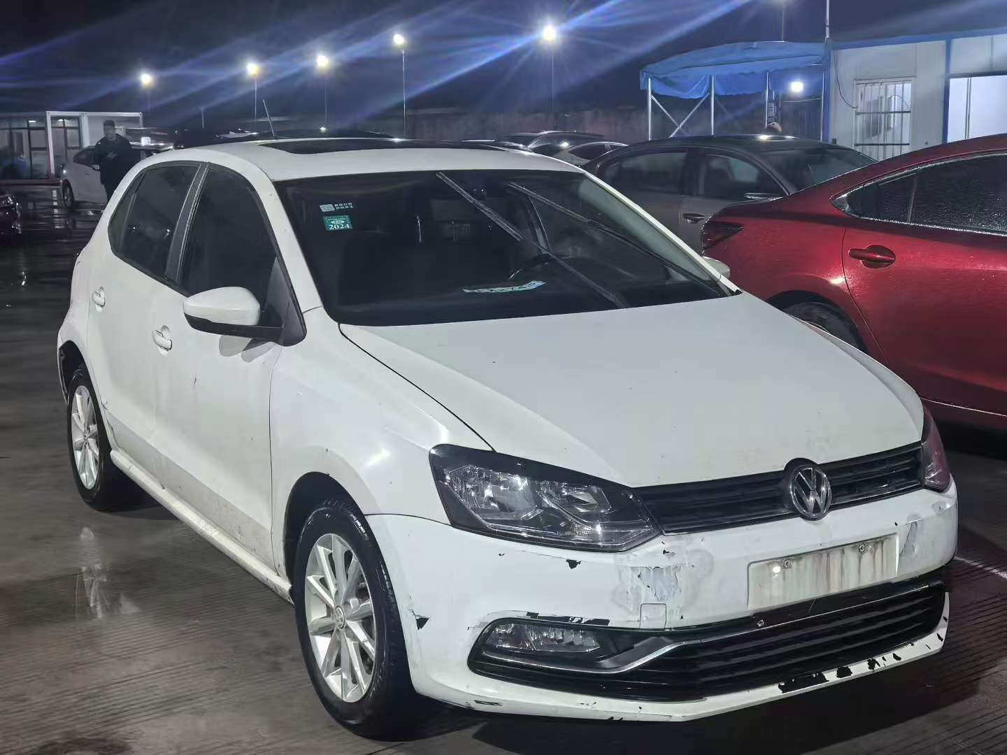 Volkswagen Polo Automatic Sunroof 1.6