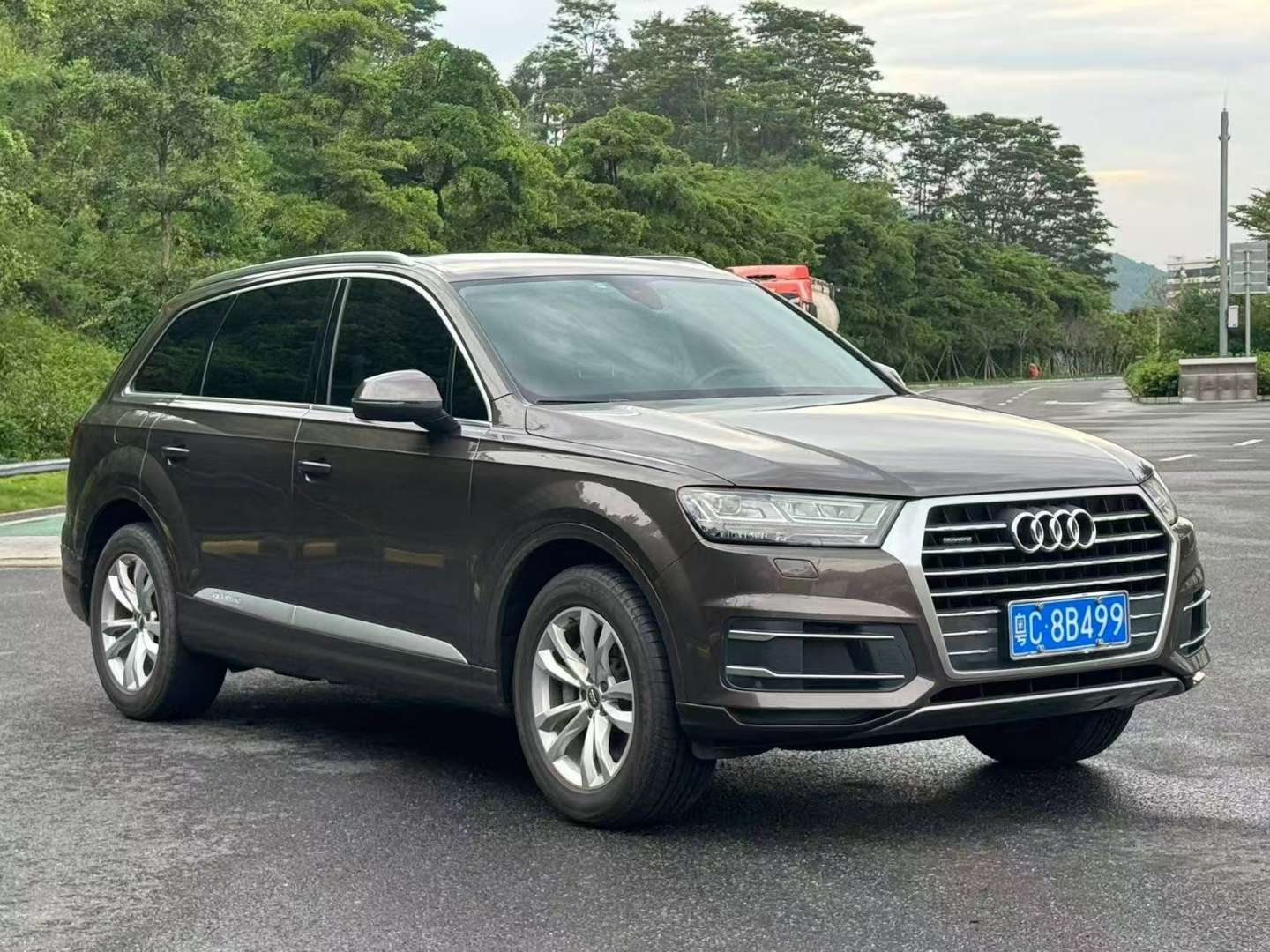 Audi Q7 3.0T Technology