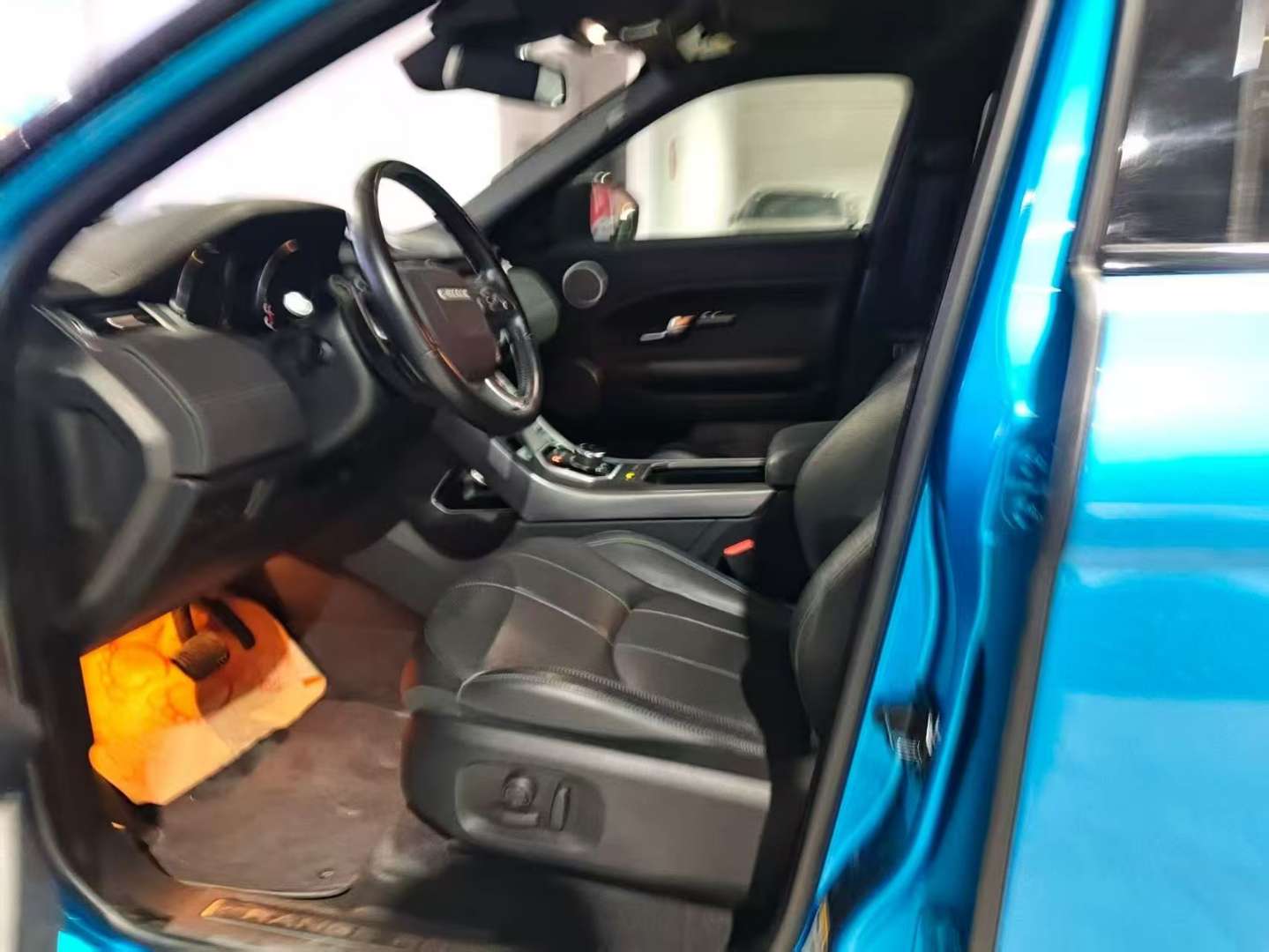 Land Rover Range Rover Evoque 240PS Melrose Blue Limited Edition 2.0T 6