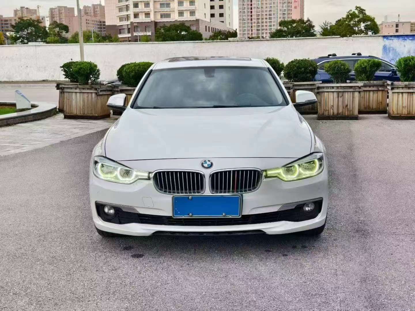 BMW 3 Series 2018 320Li Long Wheelbase Fashion Edition 2