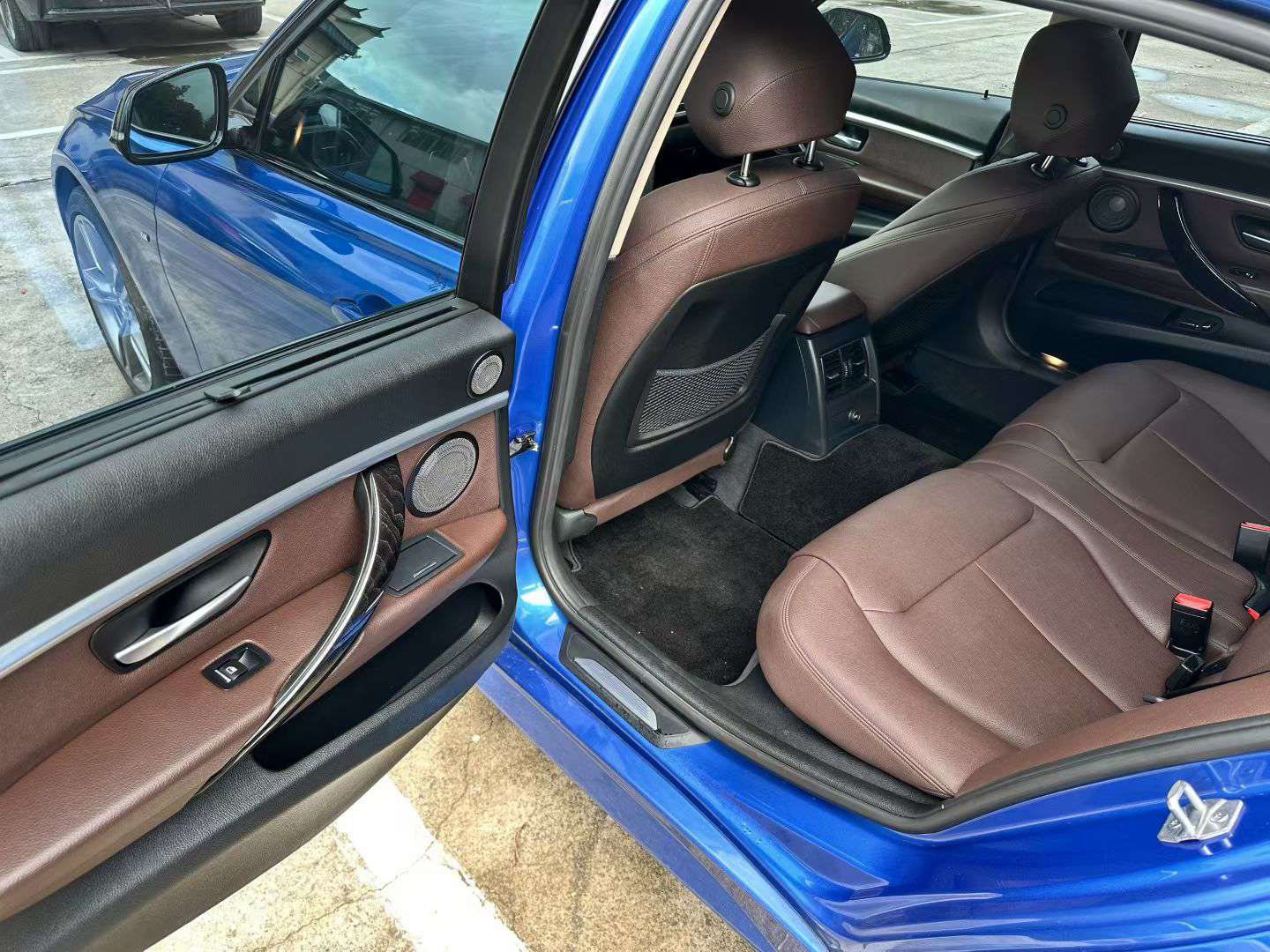 BMW 3 Series 2018 2.0T M Sport 4