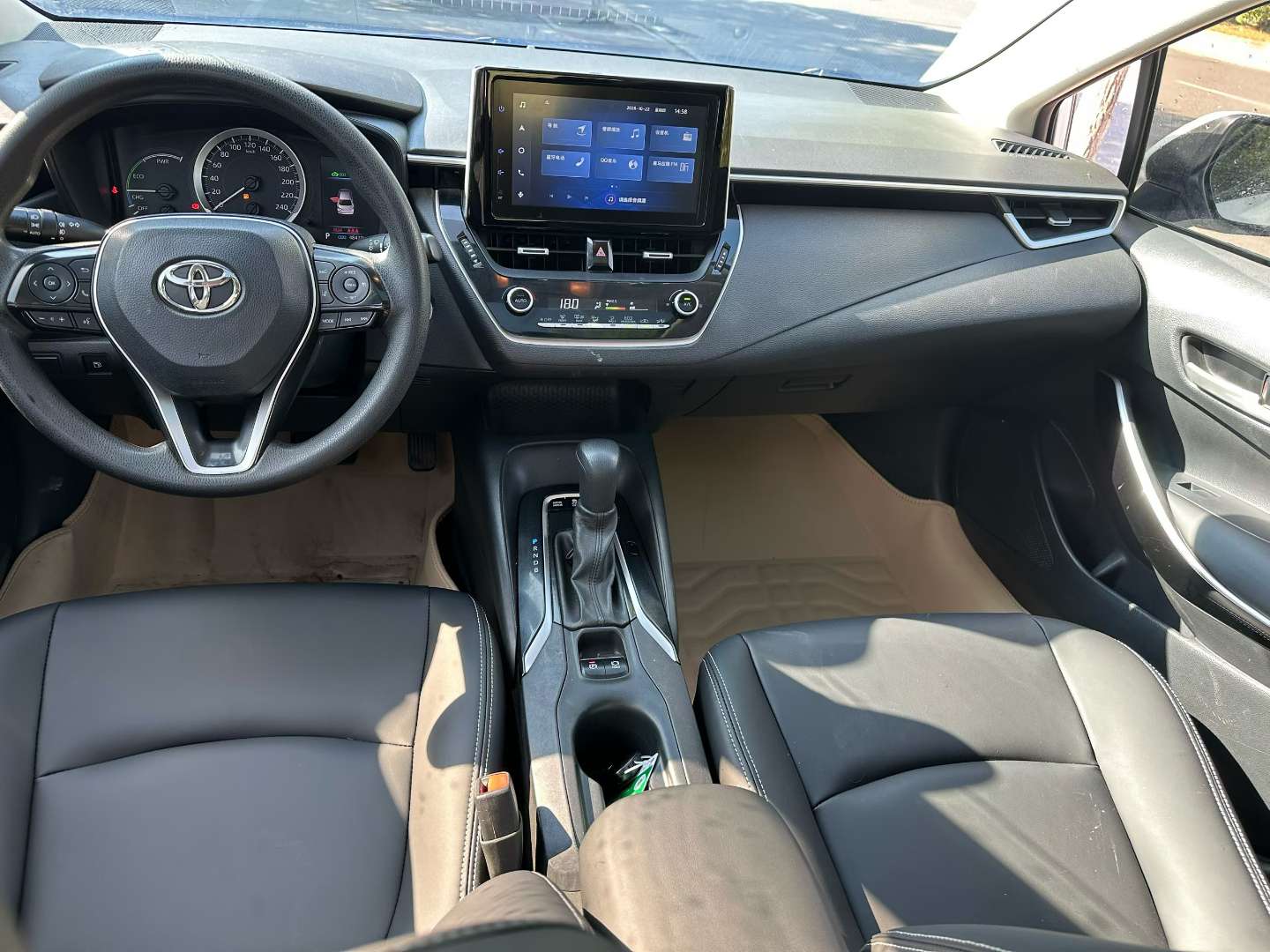 Toyota Corolla 2020 Hybrid 6