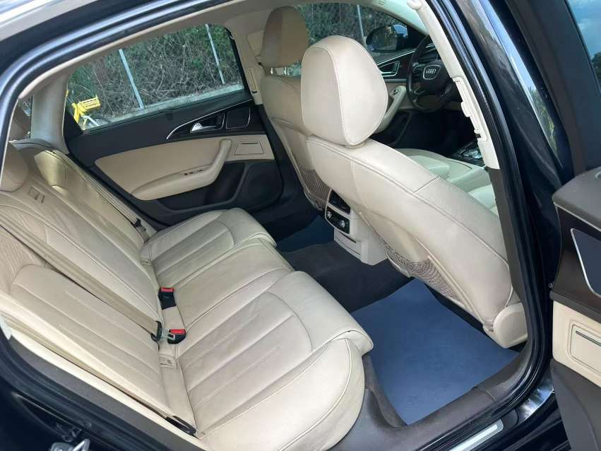 Audi A6L 2.5L Comfort Edition 6