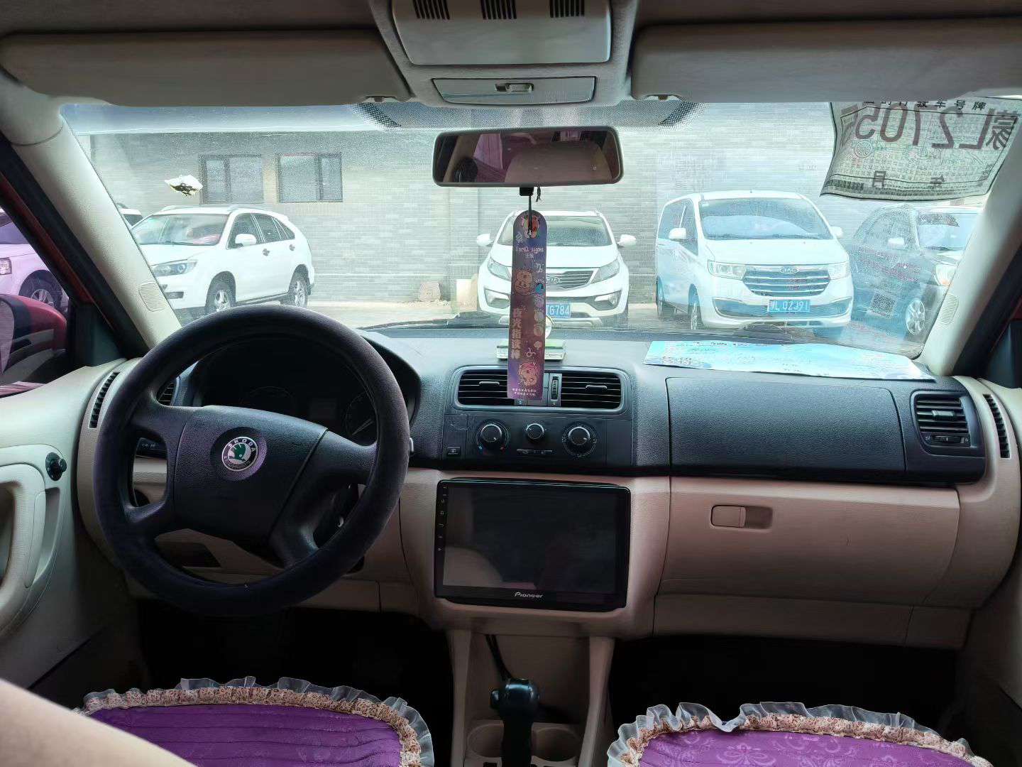 Skoda Fabia 2011 8
