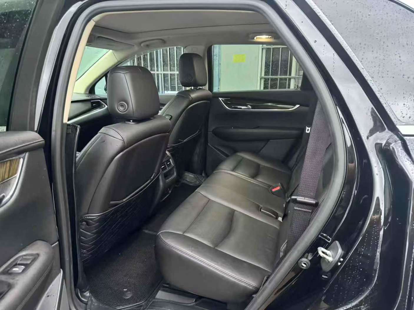 Cadillac XT5 25T FWD Luxury 6