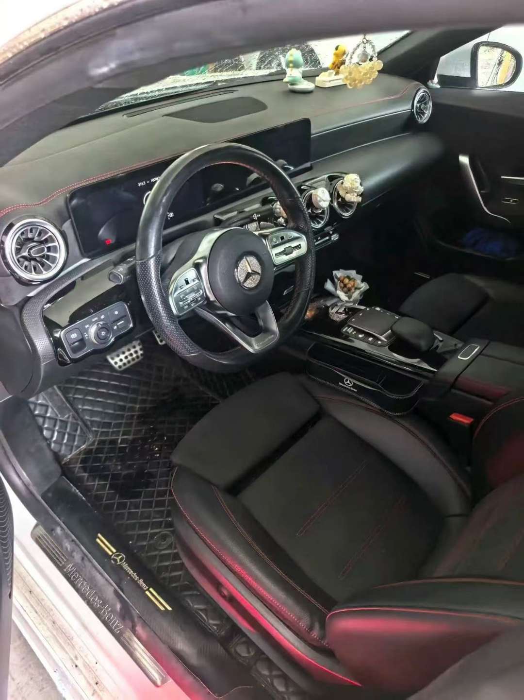 Mercedes-Benz CLA CLA200 1.3T 3