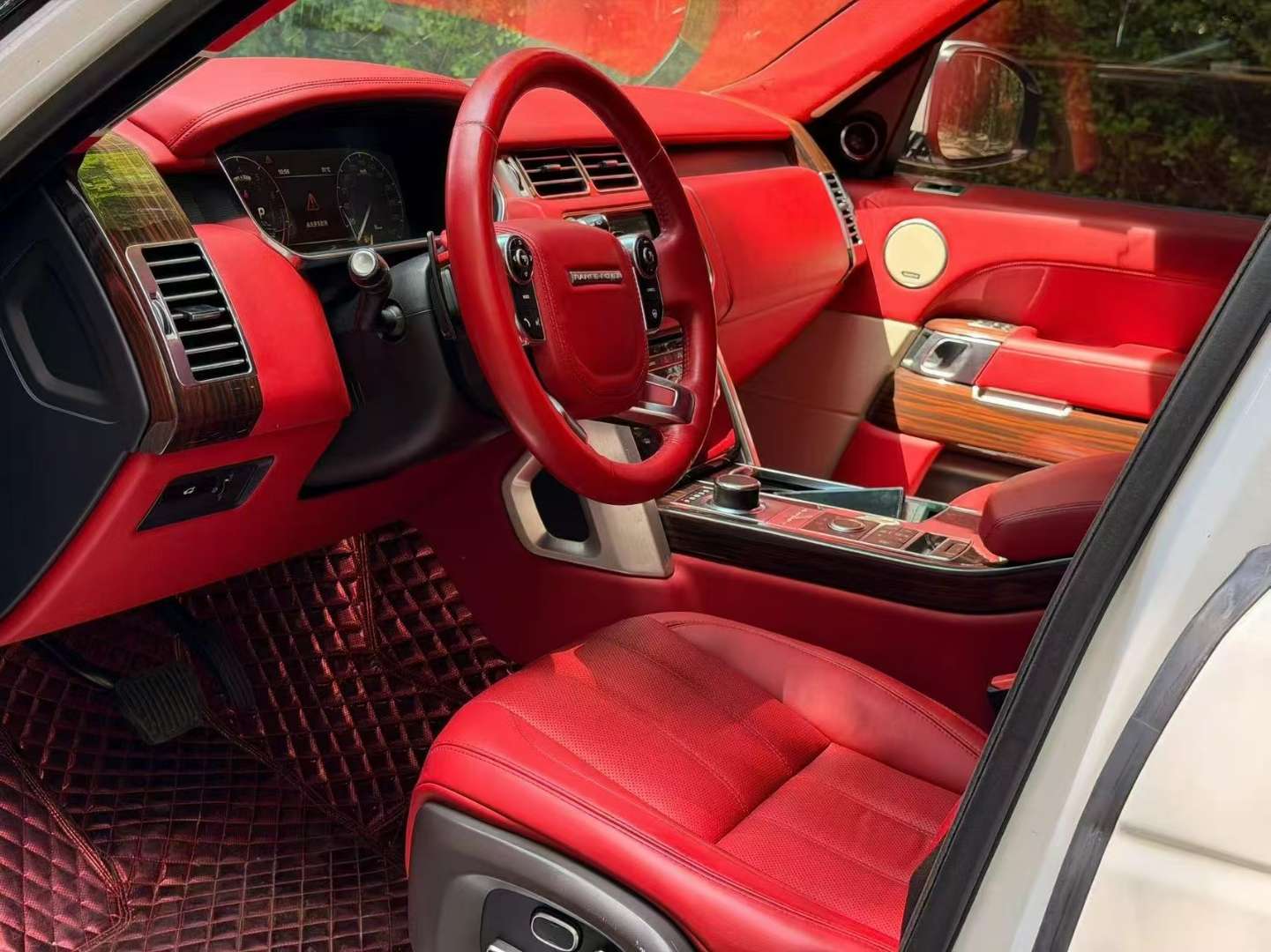 Land Rover Range Rover Executive 3.0T 7