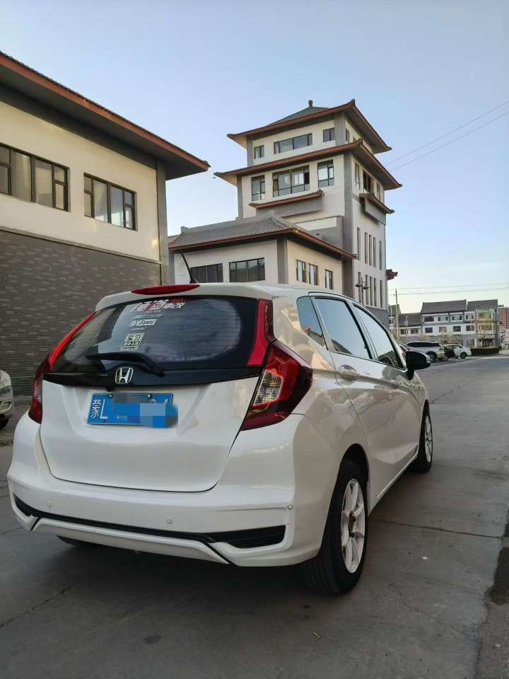 Honda Fit 2018 1.5L Automatic 5