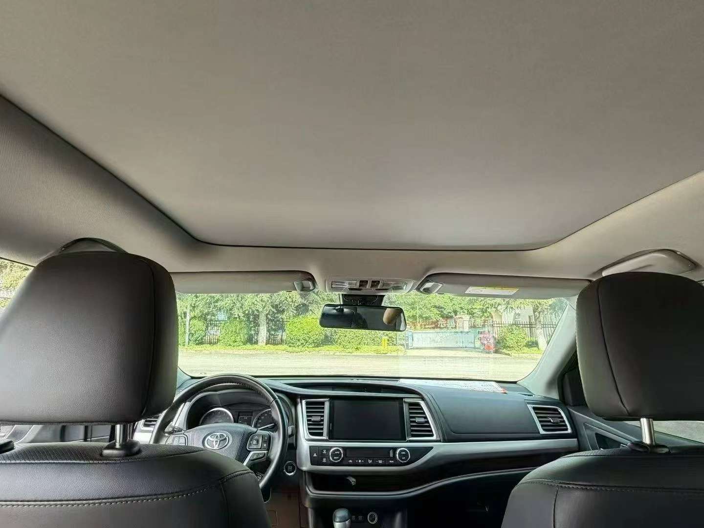Toyota Highlander 2021 AWD Seven-Seater Luxury Edition 7