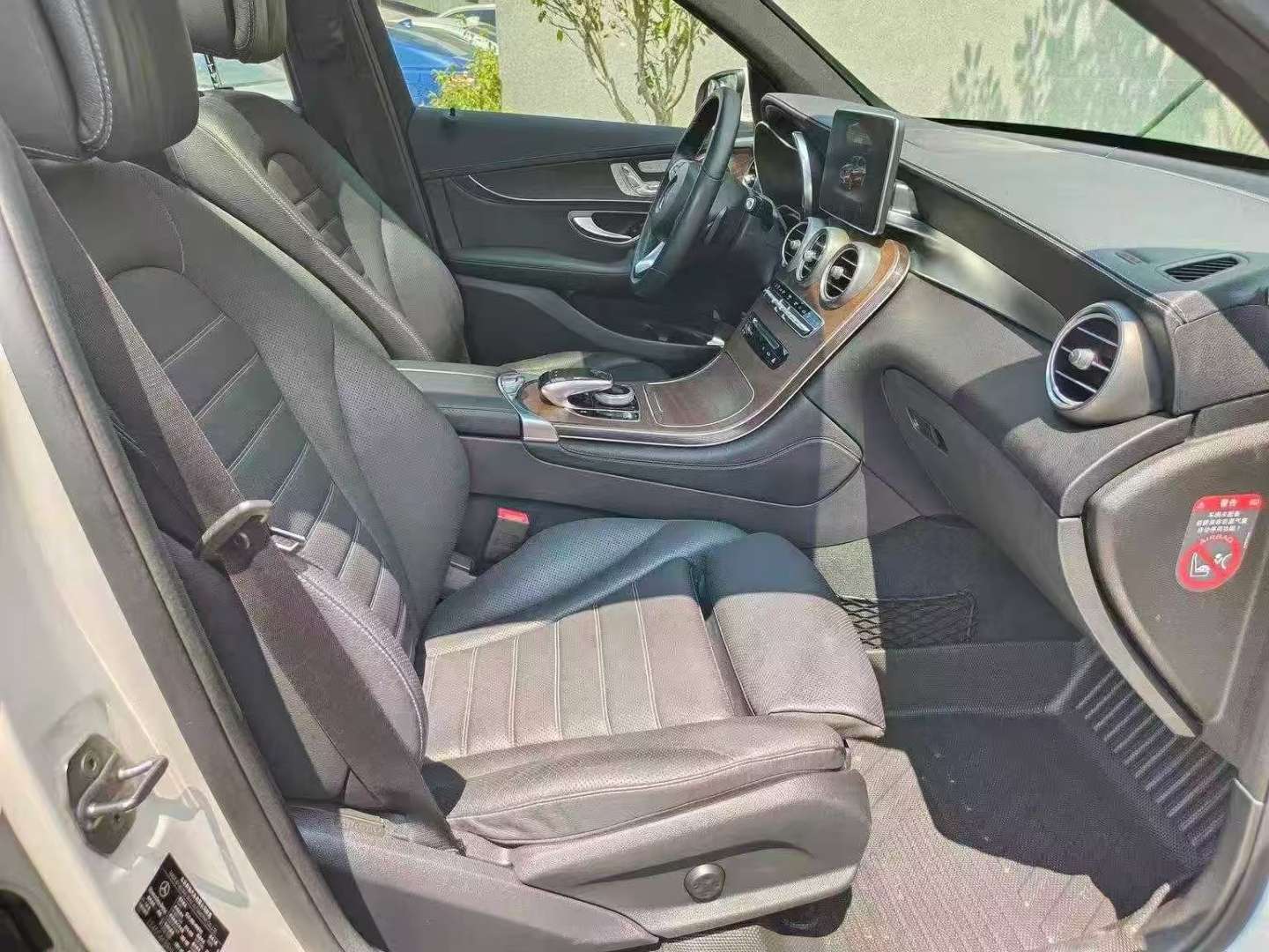Mercedes-Benz GLC 2.0T 4WD Luxury 6