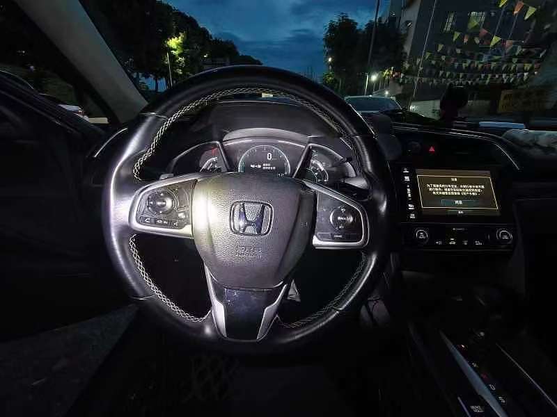 Honda Civic 2019 220TURBO CVT Jingqing Edition 3