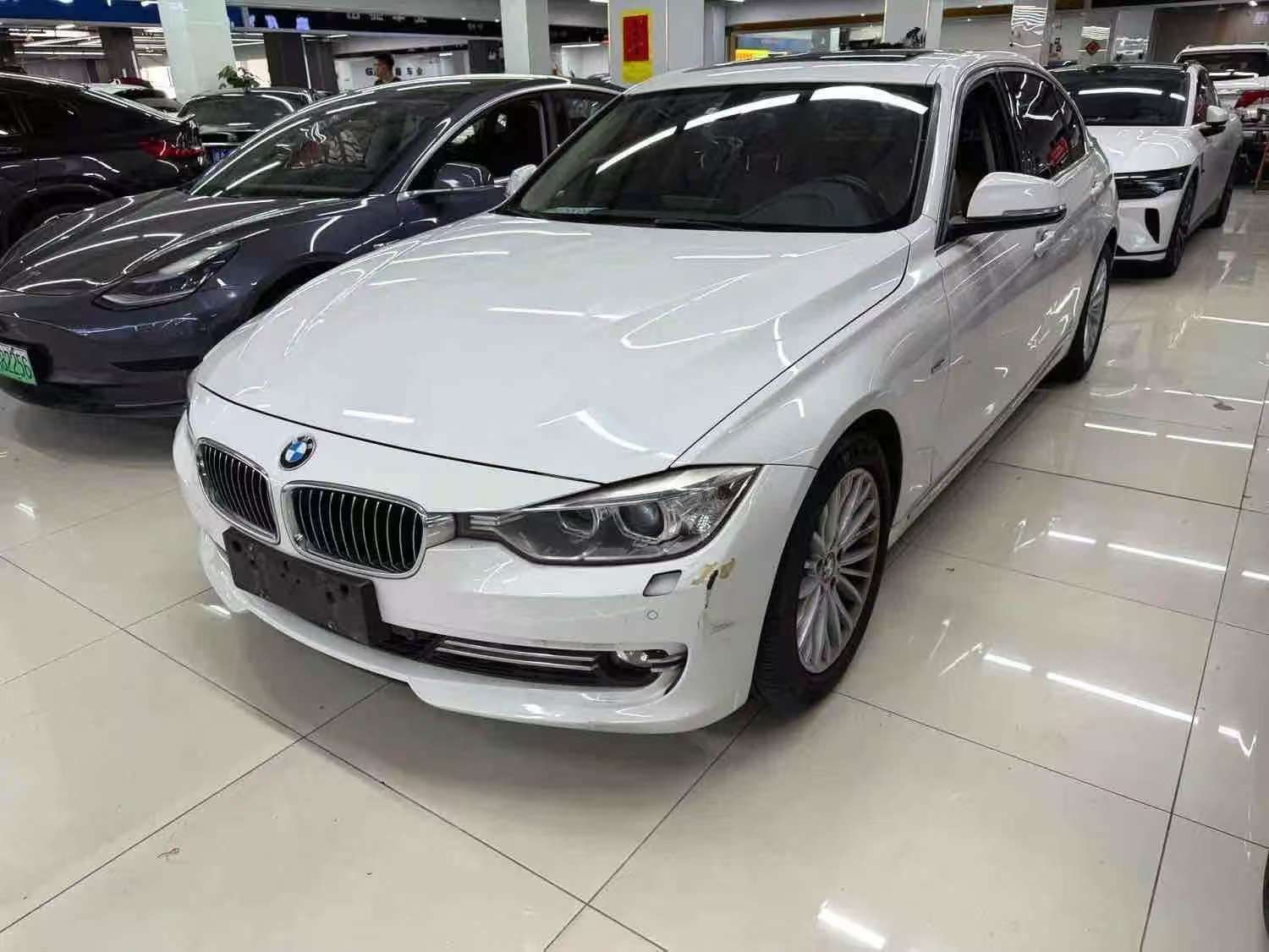 BMW 3 Series 320Li 2.0T Luxury Design Package 2