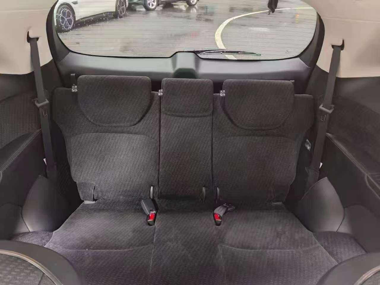 Honda Elysion 2.4L Classic Edition 6