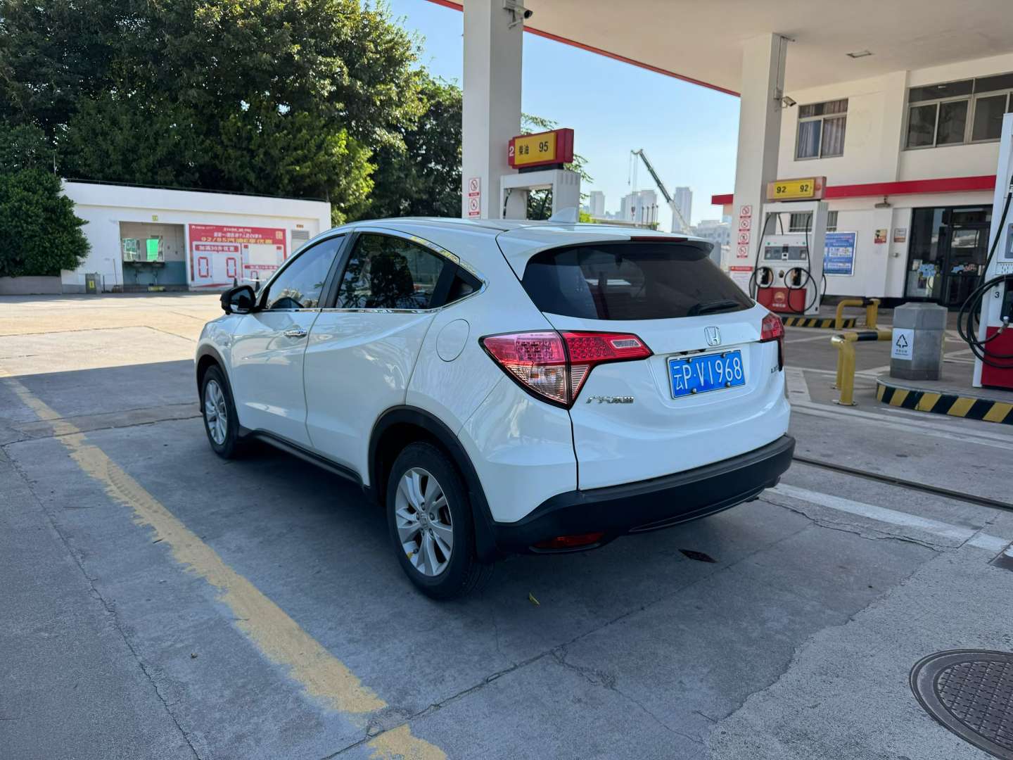 Honda Vezel 1.5L Automatic 6