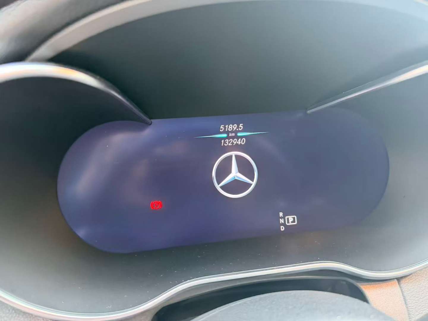 Mercedes-Benz C-Class C200L 1.5T Fashion Sport 4