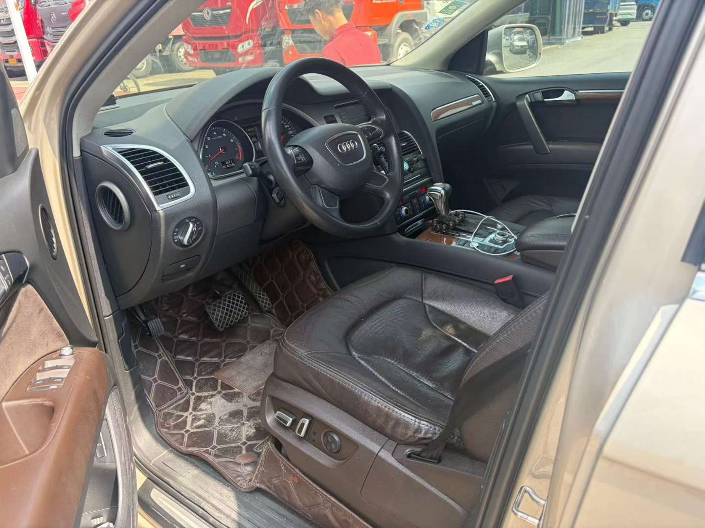 Audi Q7 7