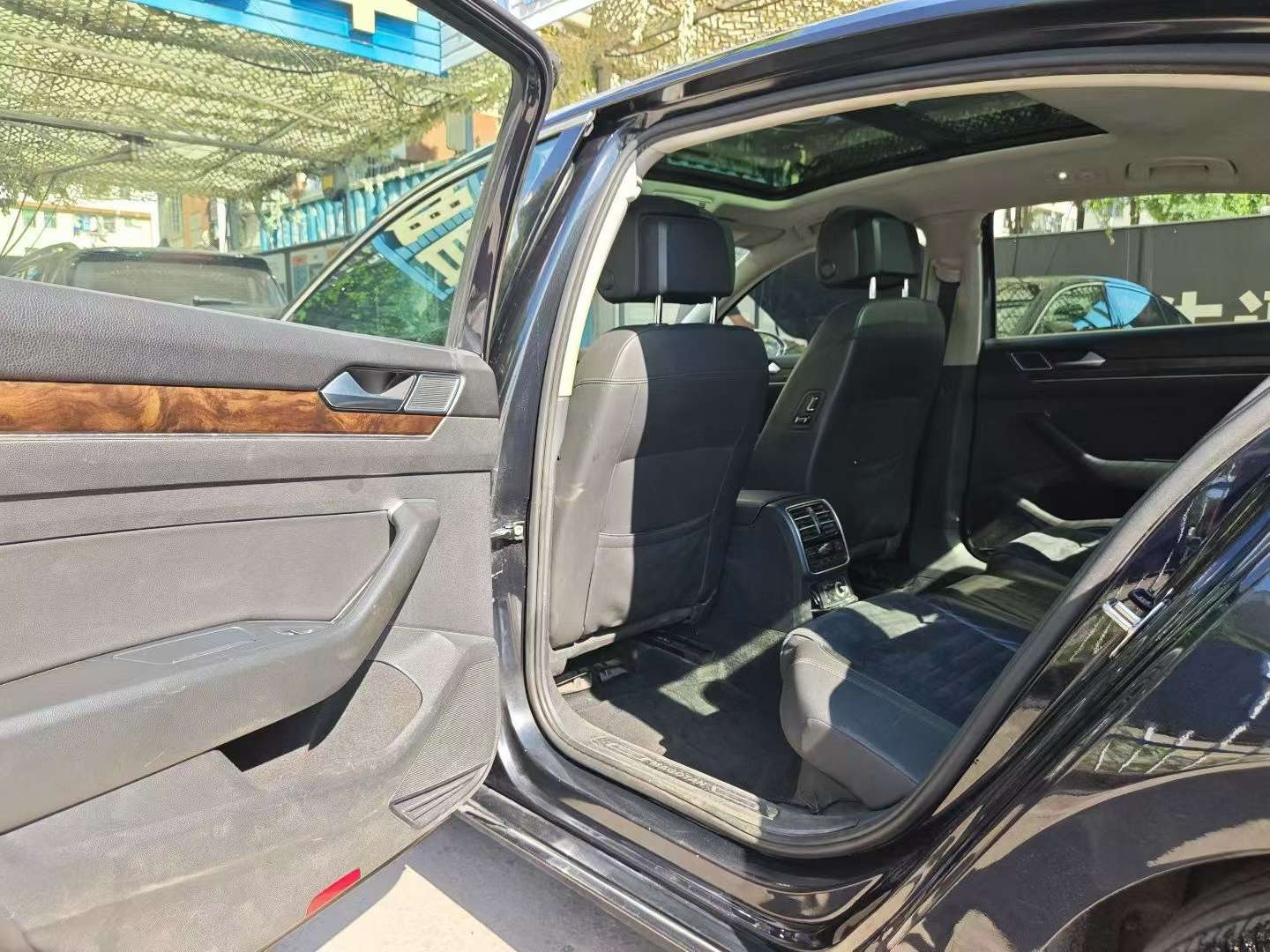 Volkswagen Magotan 17 330TSI DSG Luxury 5