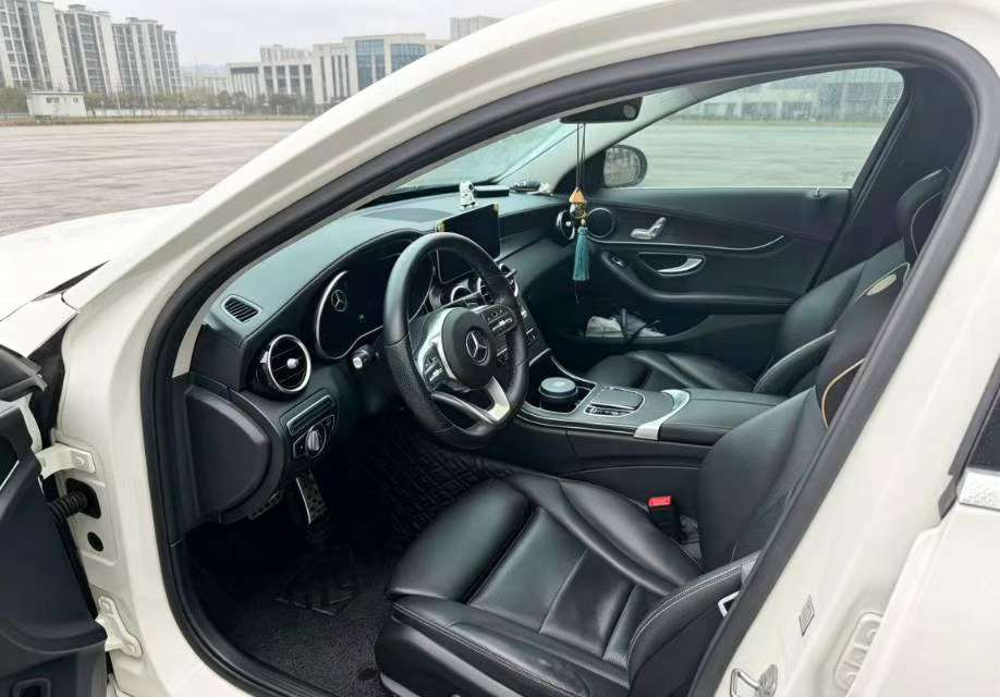 Mercedes-Benz C-Class C200L 1.5T Fashion Sport 5