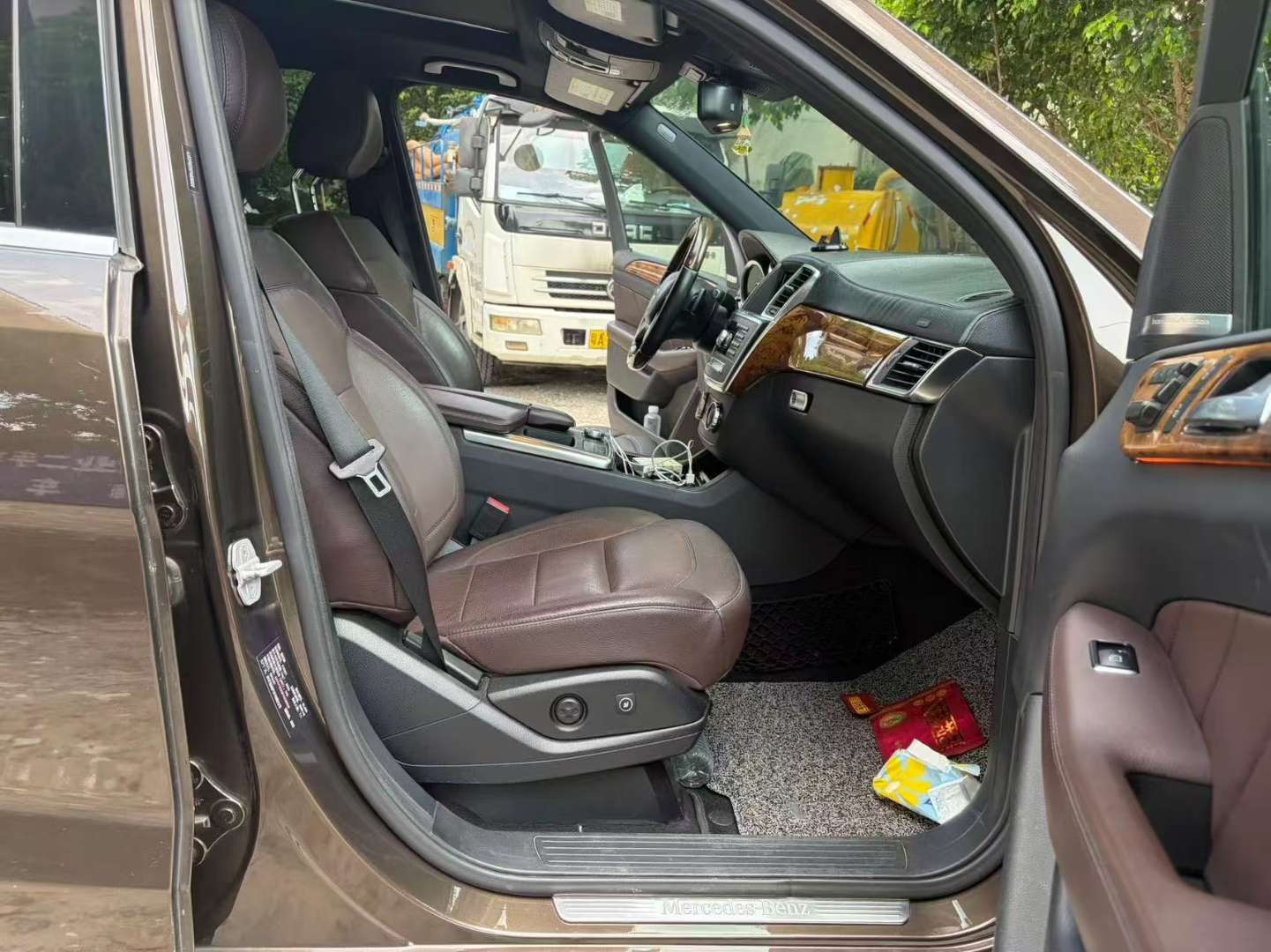 Mercedes-Benz GL450 US Spec 7