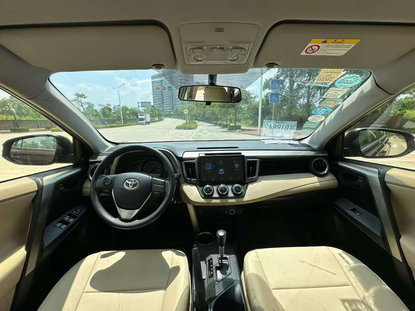 Toyota RAV4 2015 2.0L Fashion Edition 5