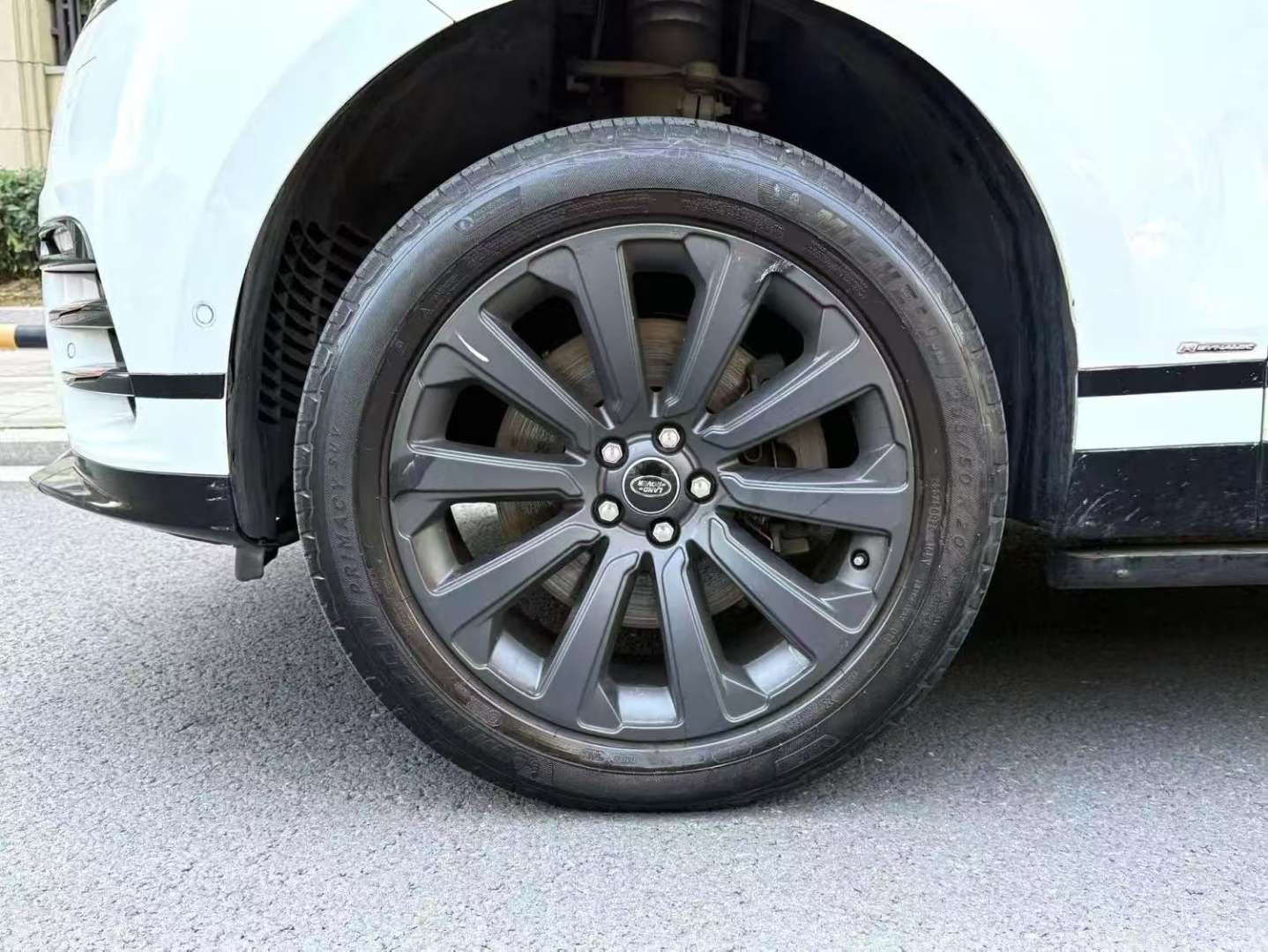 Land Rover Velar P380 R-DYNAMIC SE 7
