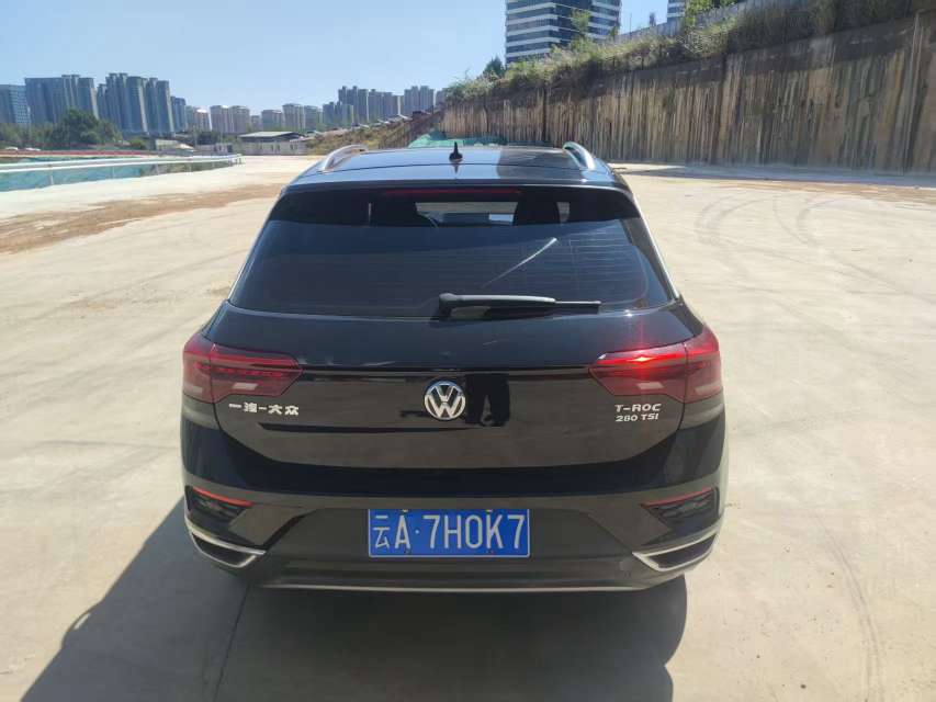 Volkswagen T-Roc 1.4T Automatic Manual High Trim Panoramic Sunroof 4