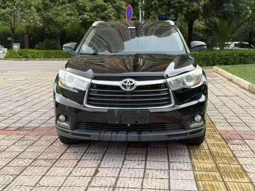 Toyota Highlander 2.0T AWD 7-Seater 2