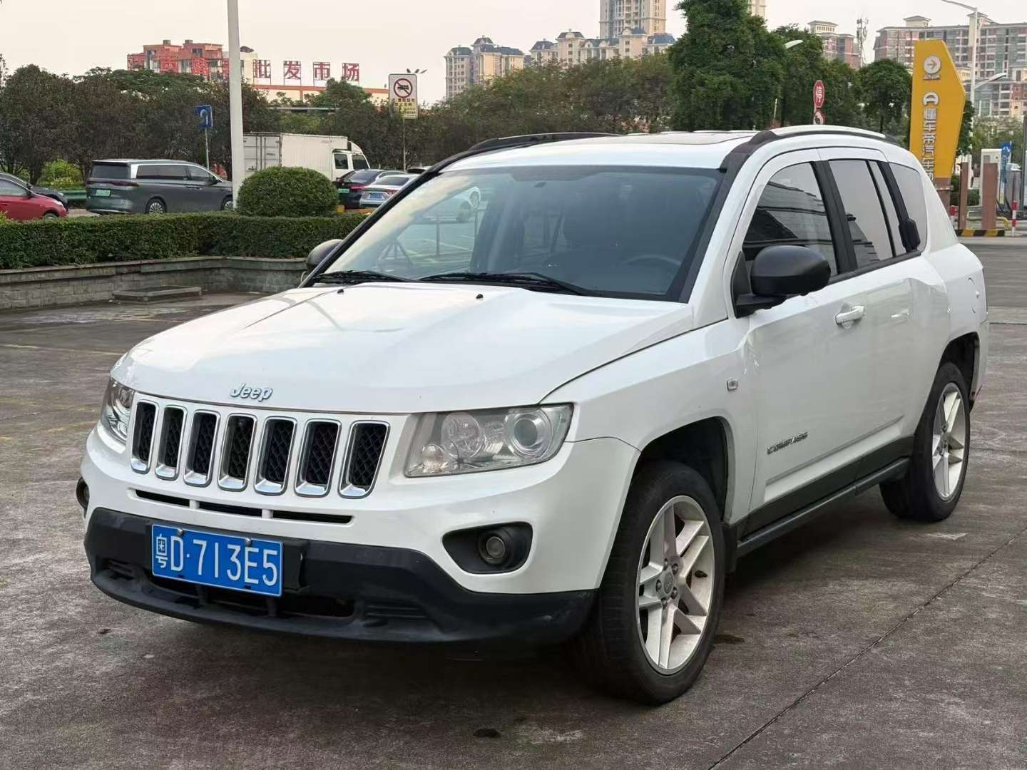 Jeep Compass 2.4L Luxury Edition
