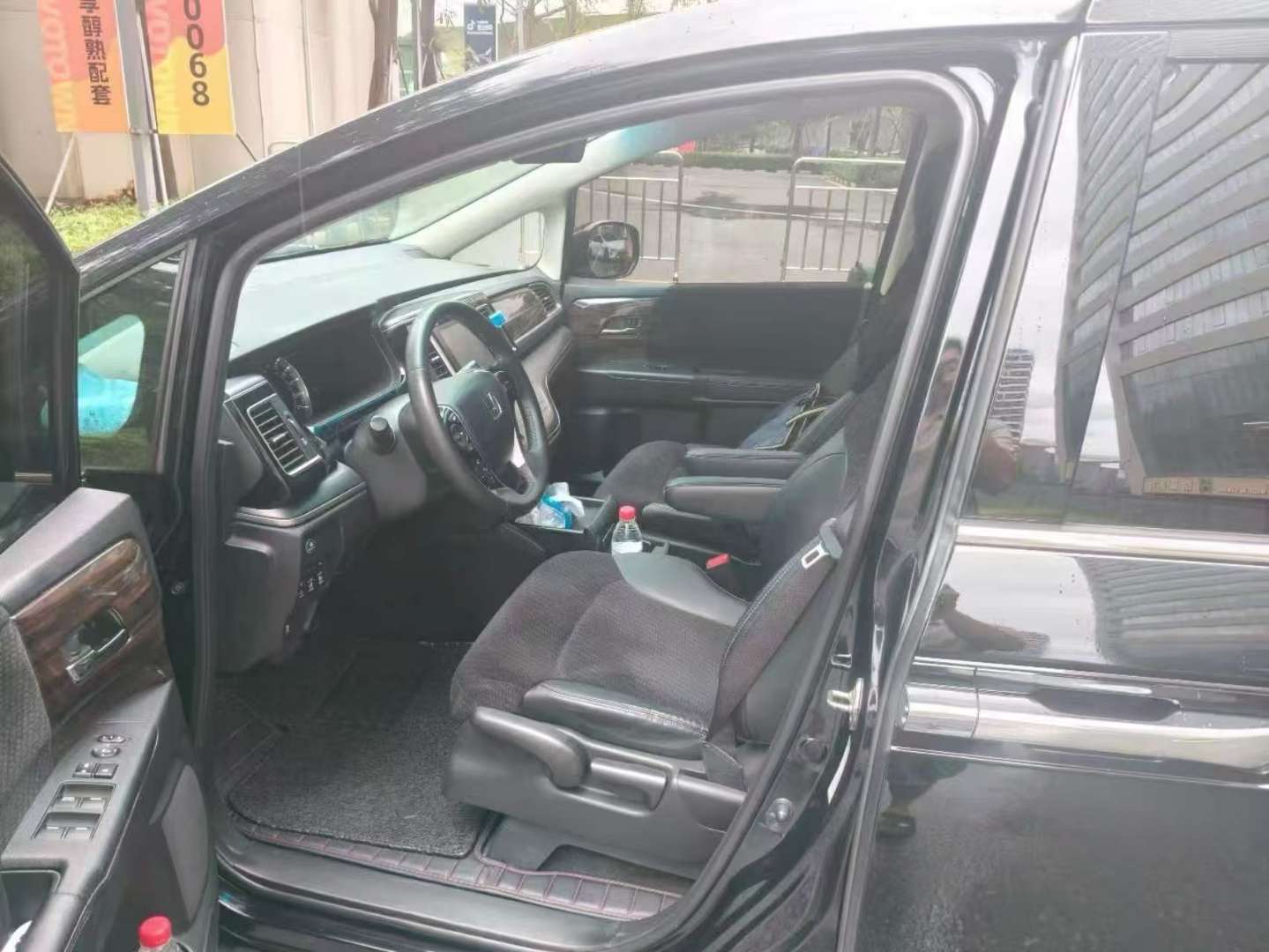 Honda Elysion 2.4L Classic Edition 5