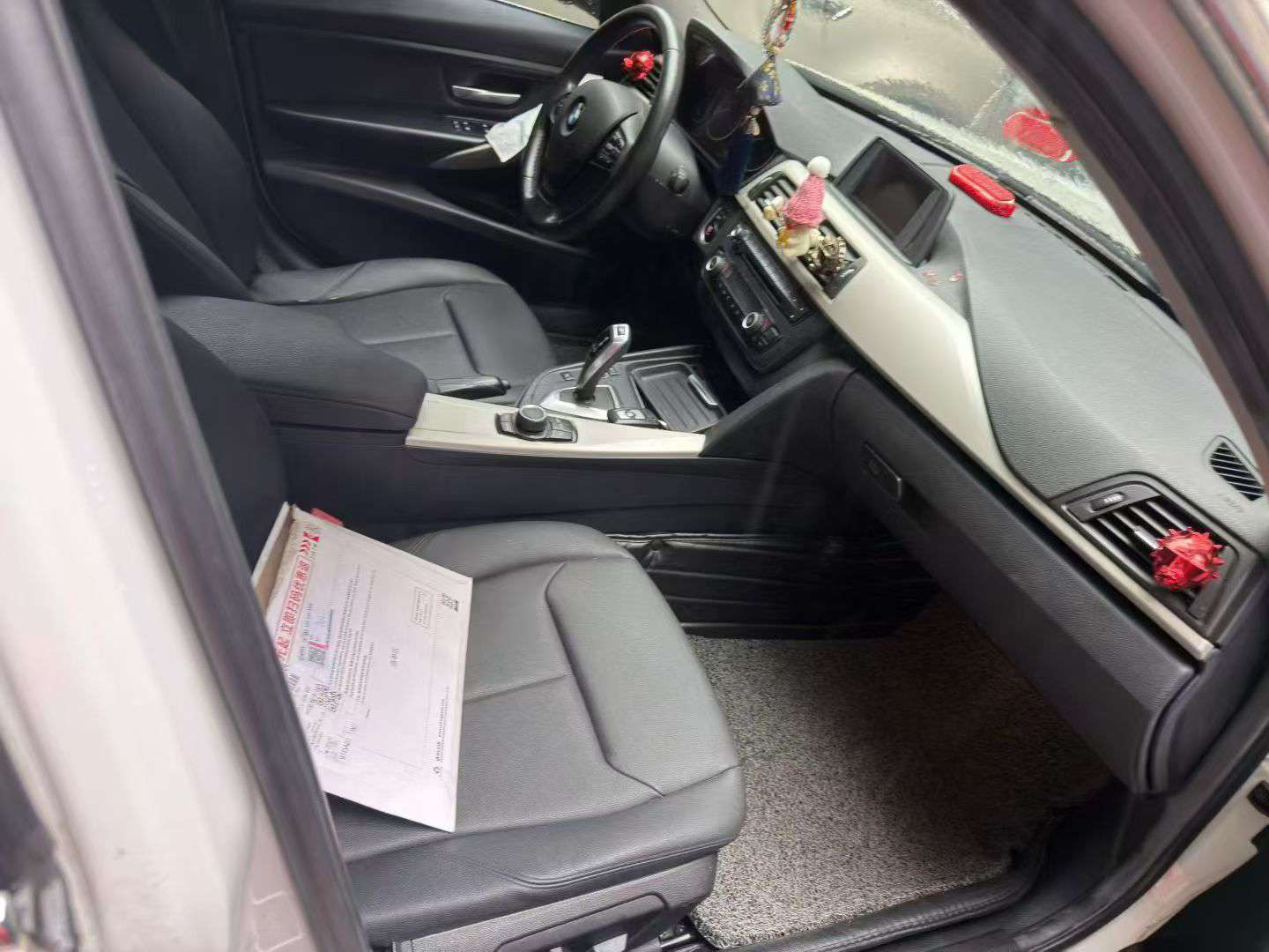 BMW 3 Series 2015 320Li 5