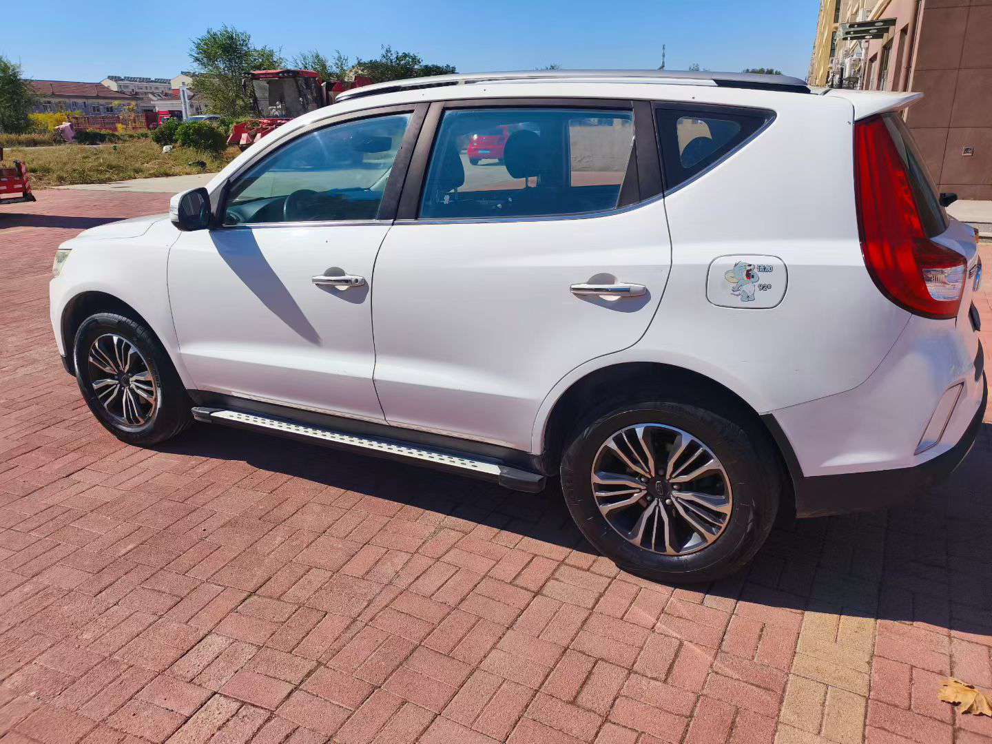 Geely Vision X6 5