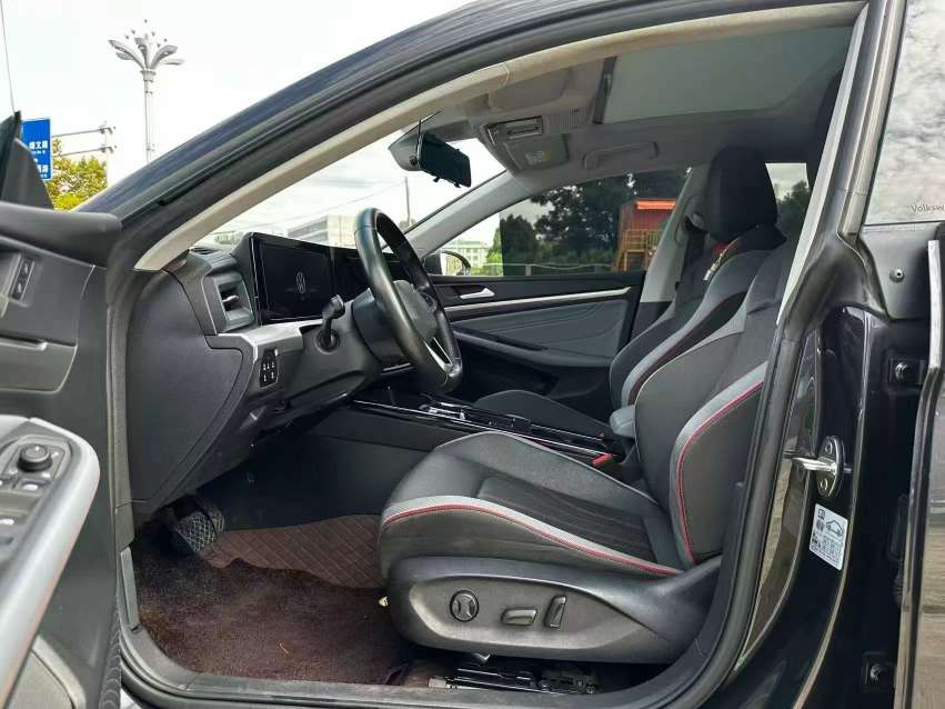 Volkswagen Lamando 4