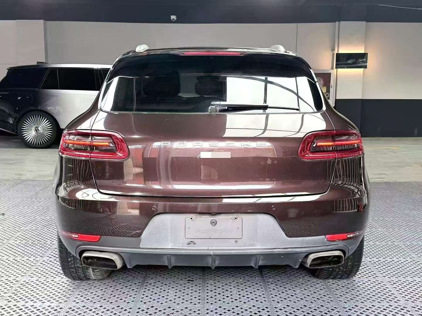 Porsche Macan 3