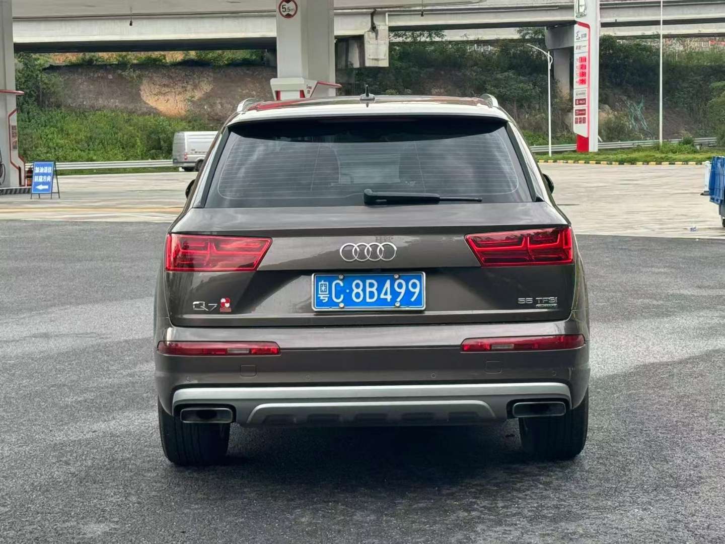 Audi Q7 3.0T Technology 3