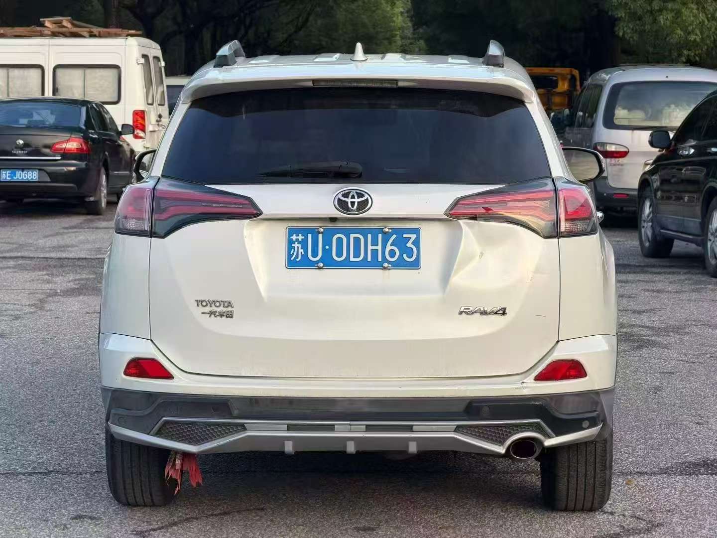 Toyota RAV4 2.0L Automatic Sunroof 4