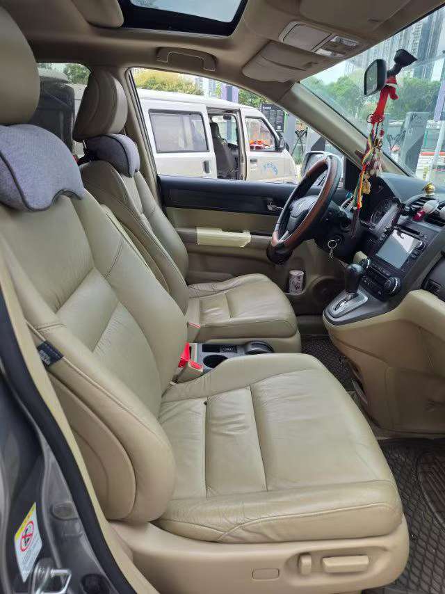 Honda CR-V 2.4L Automatic 4WD Premium Edition 9
