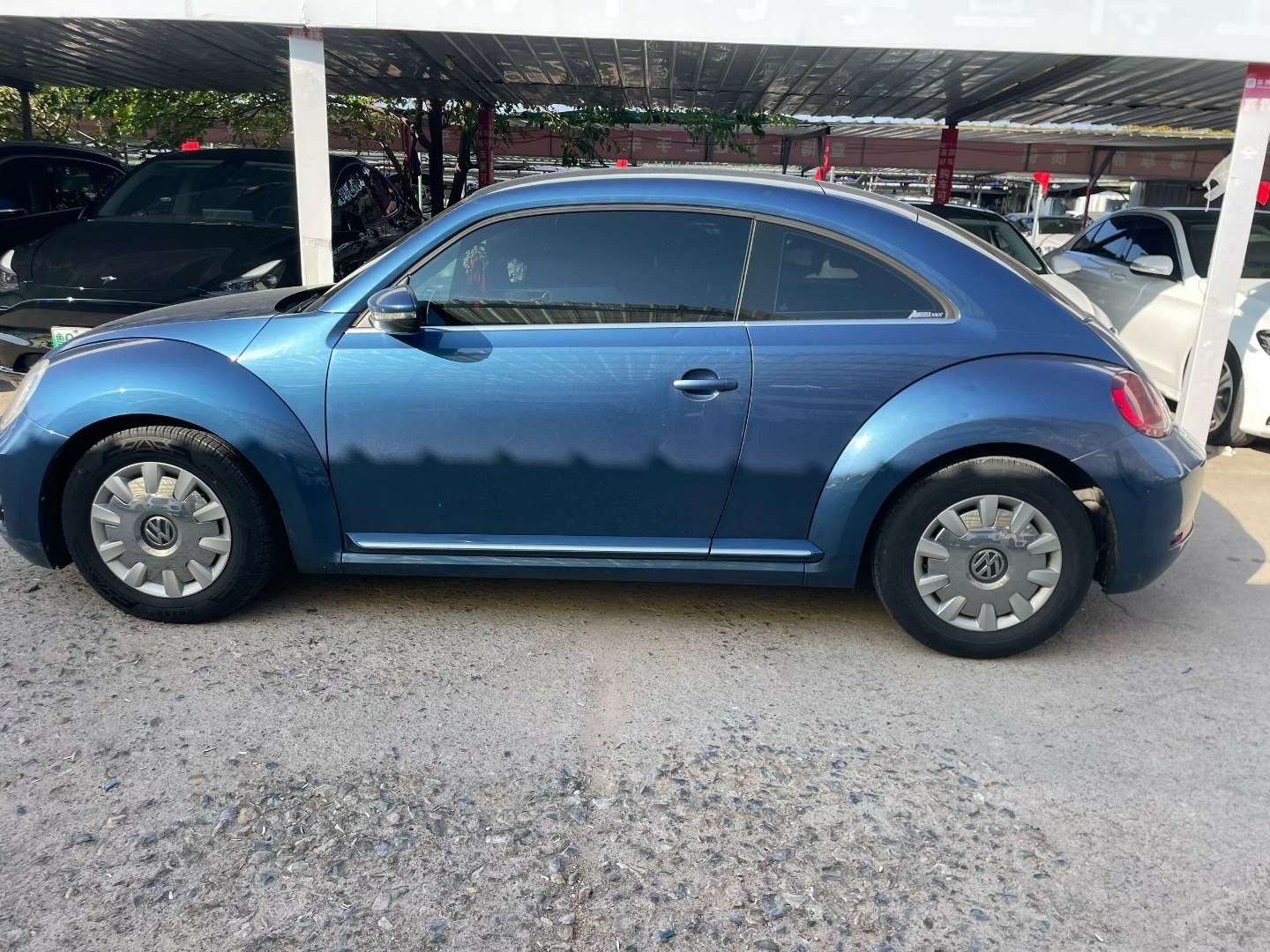 Volkswagen Beetle 1.2T 4