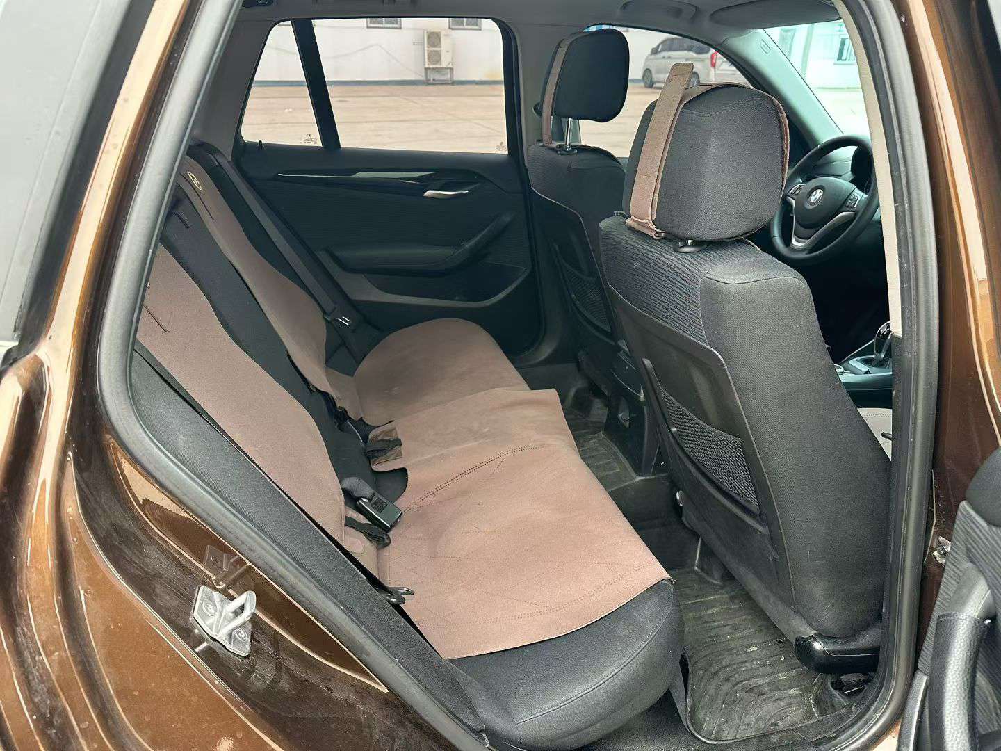 BMW X1 6