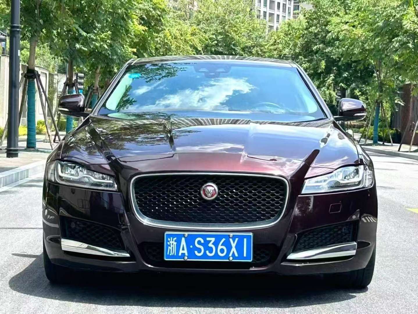 Jaguar XFL 2.0T 250PS Luxury