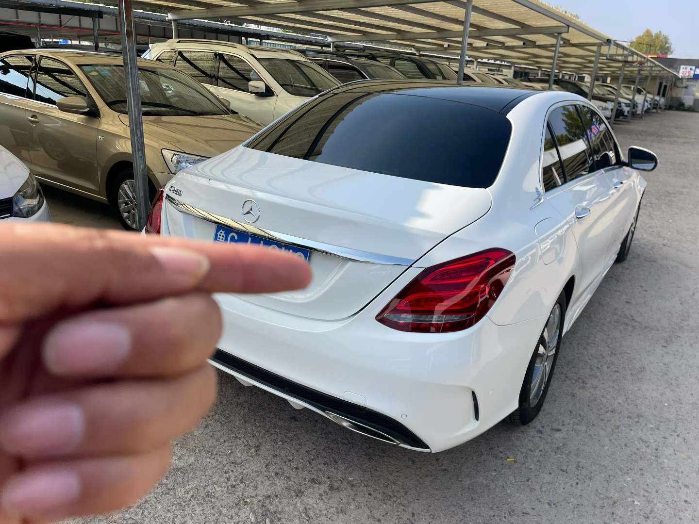 Mercedes-Benz C-Class C200L 6